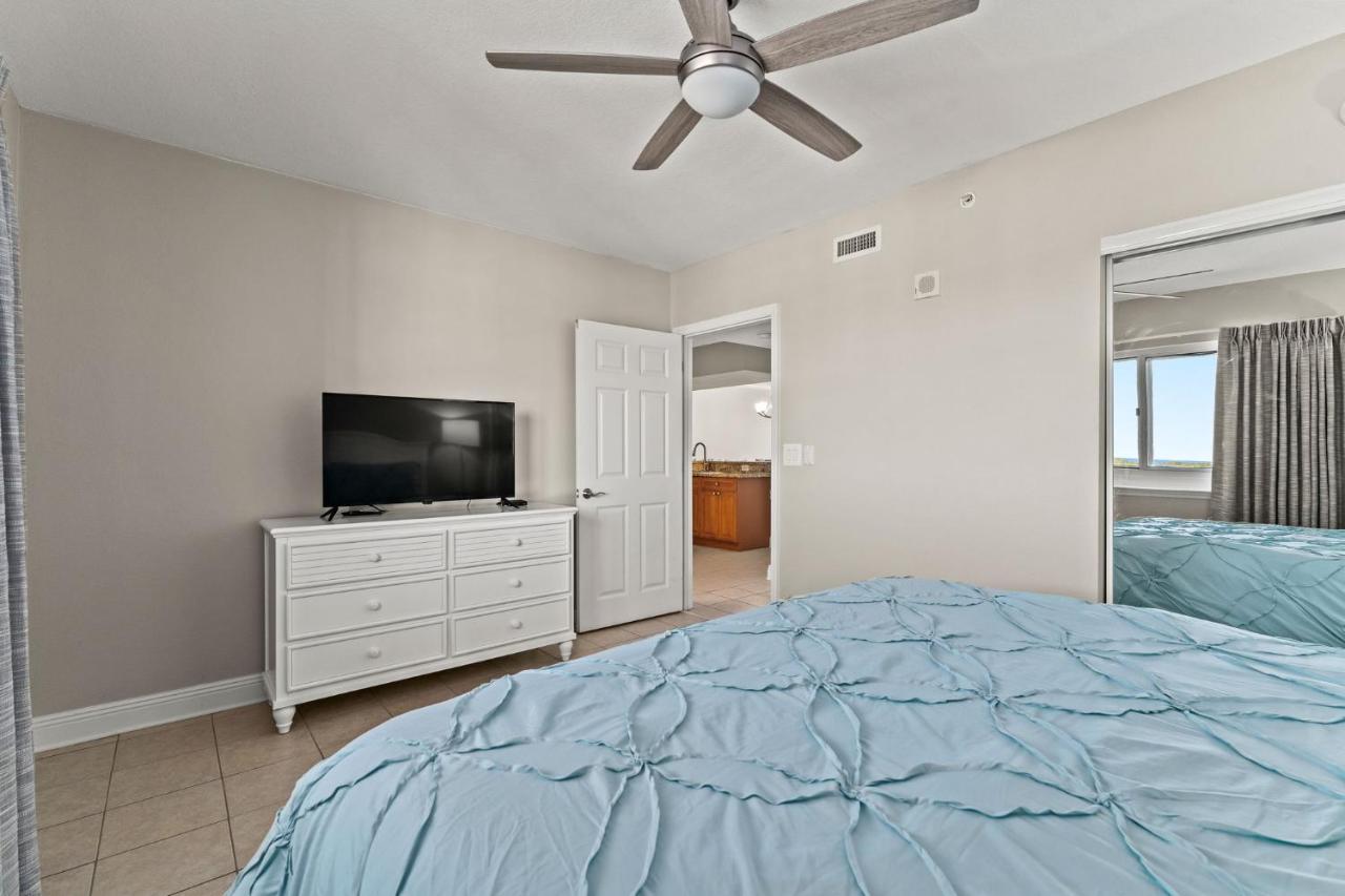 Emerald Beach #1330 By Book That Condo Panama City Beach Buitenkant foto