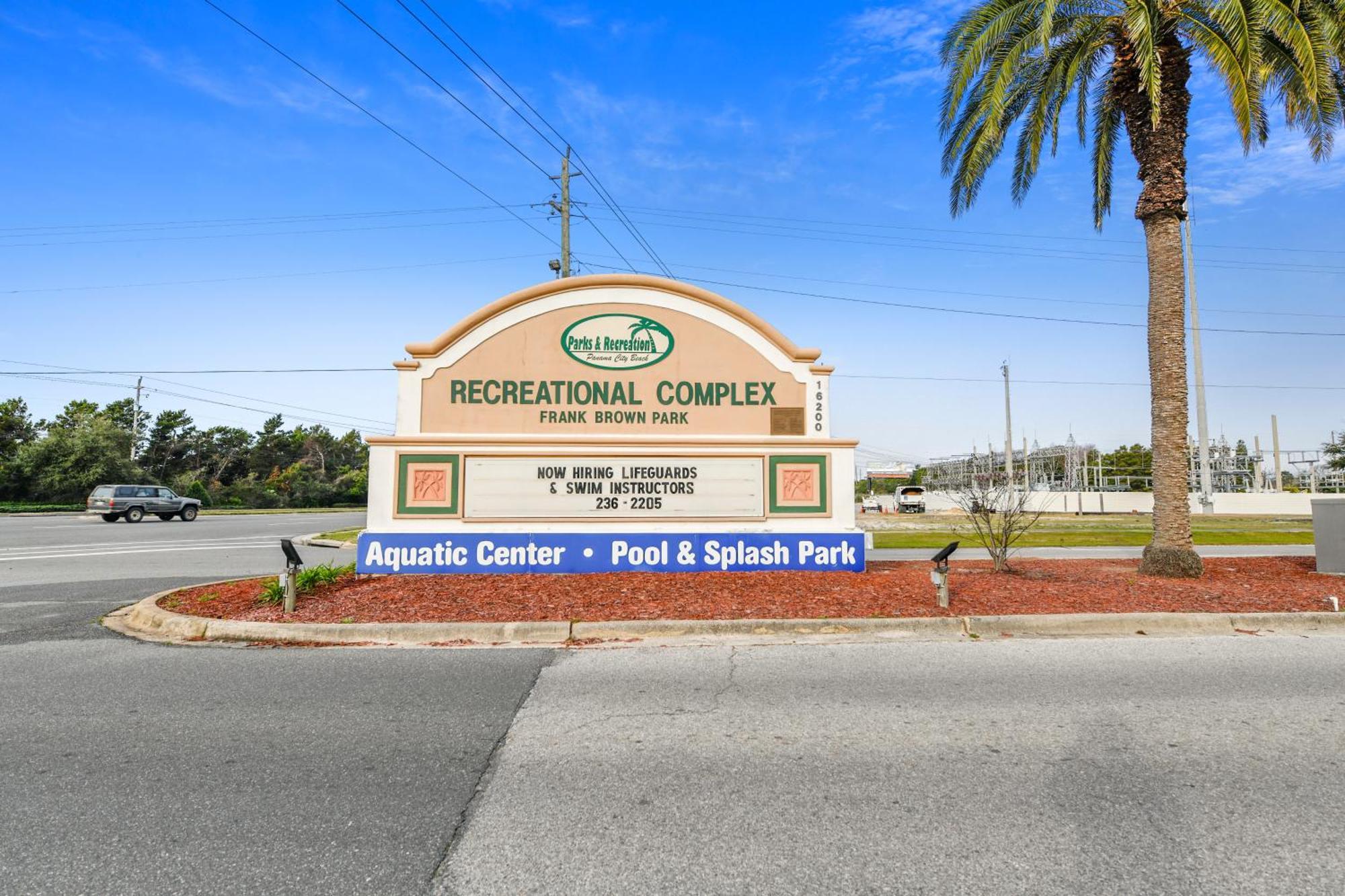 Emerald Beach #1330 By Book That Condo Panama City Beach Buitenkant foto