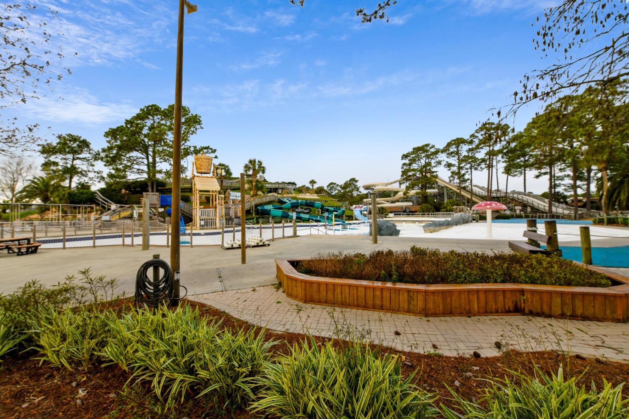 Emerald Beach #1330 By Book That Condo Panama City Beach Buitenkant foto