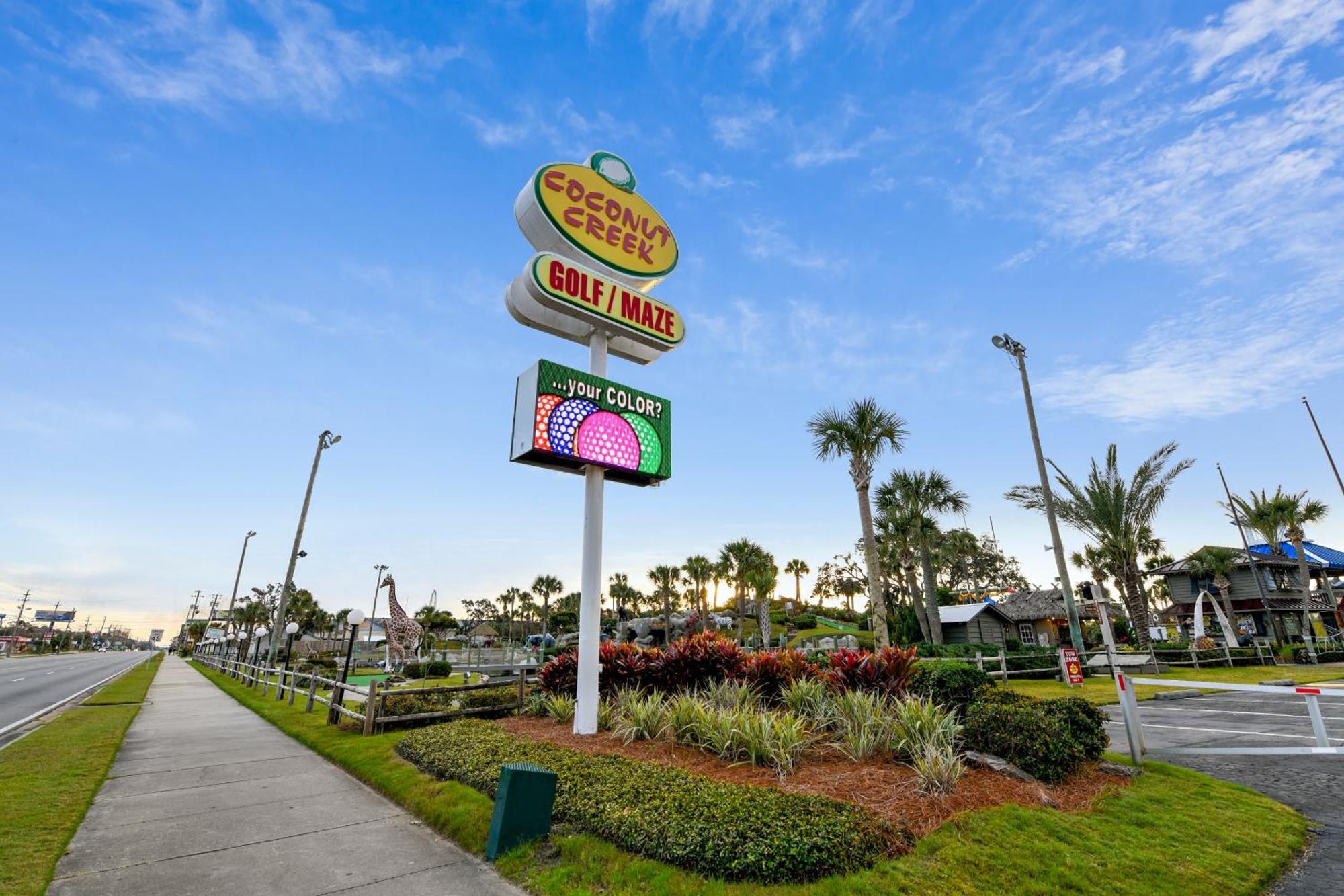 Emerald Beach #1330 By Book That Condo Panama City Beach Buitenkant foto