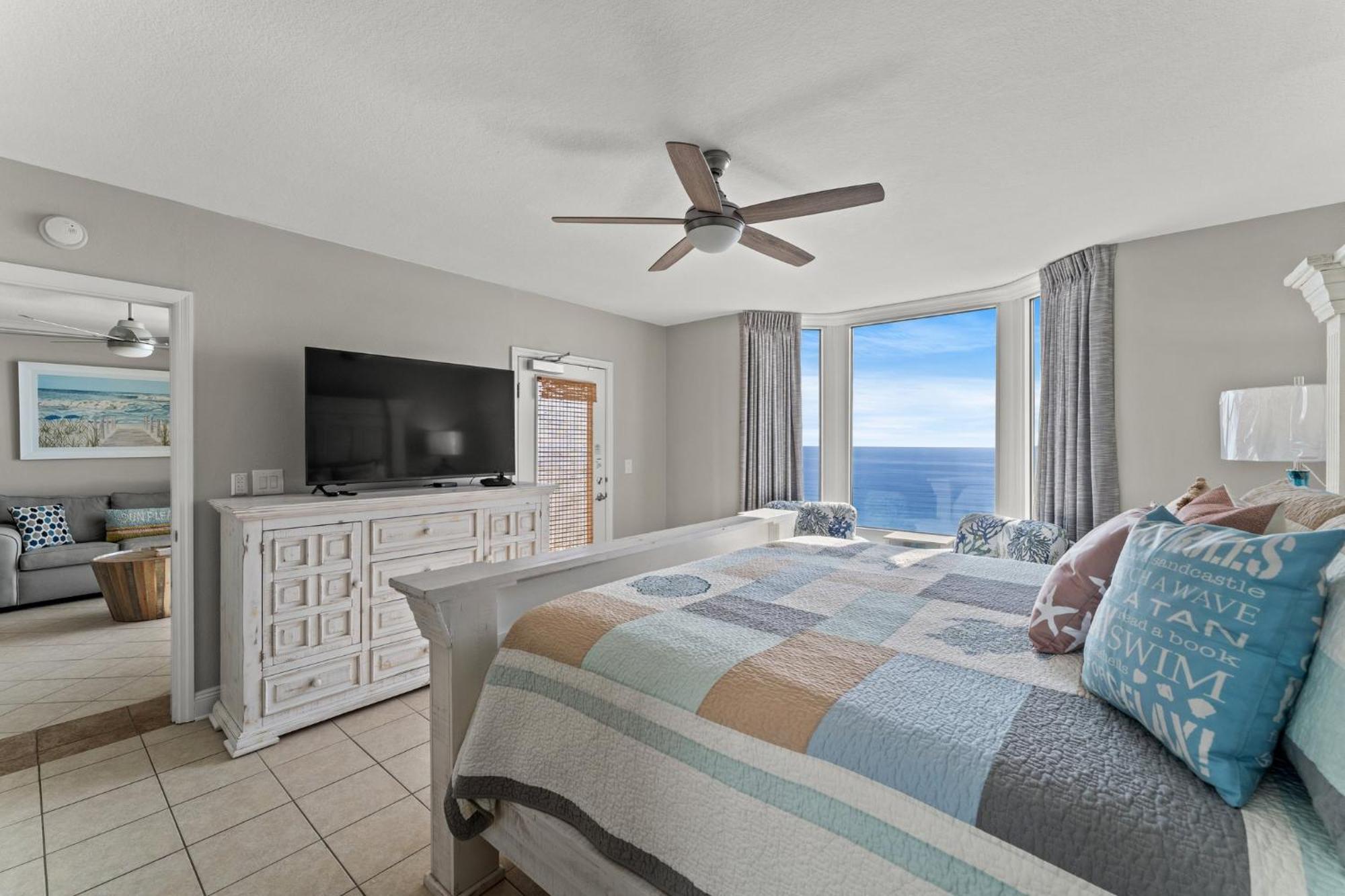 Emerald Beach #1330 By Book That Condo Panama City Beach Buitenkant foto