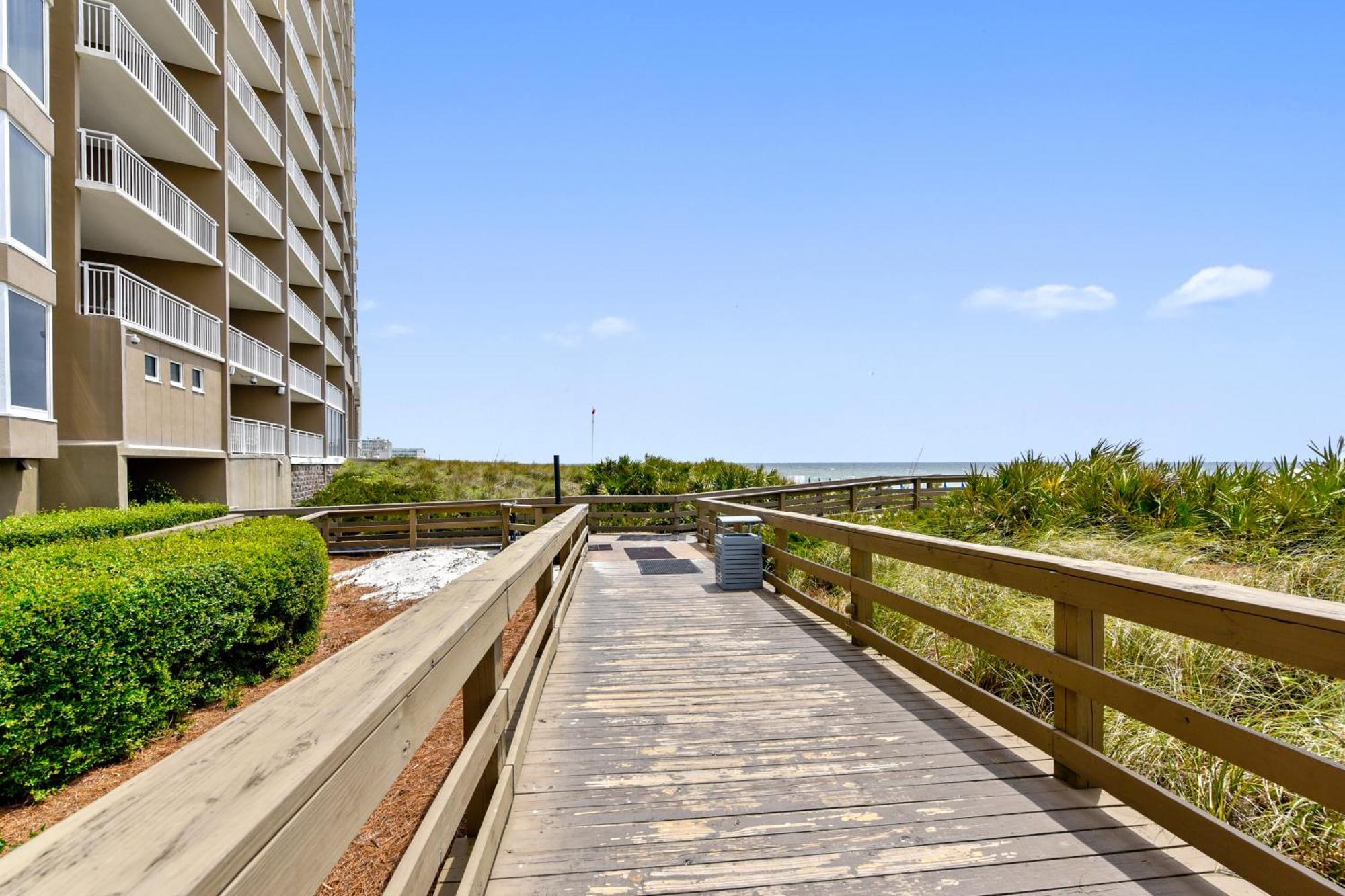 Emerald Beach #1330 By Book That Condo Panama City Beach Buitenkant foto